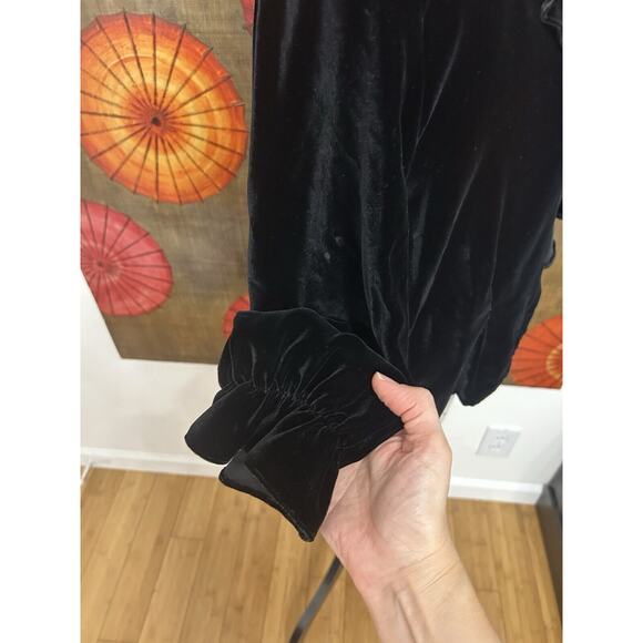 Niche Nilgun Derman Black Velvet Top W/ Ruffle Collar Romantic Goth Victorian M - Picture 4 of 6